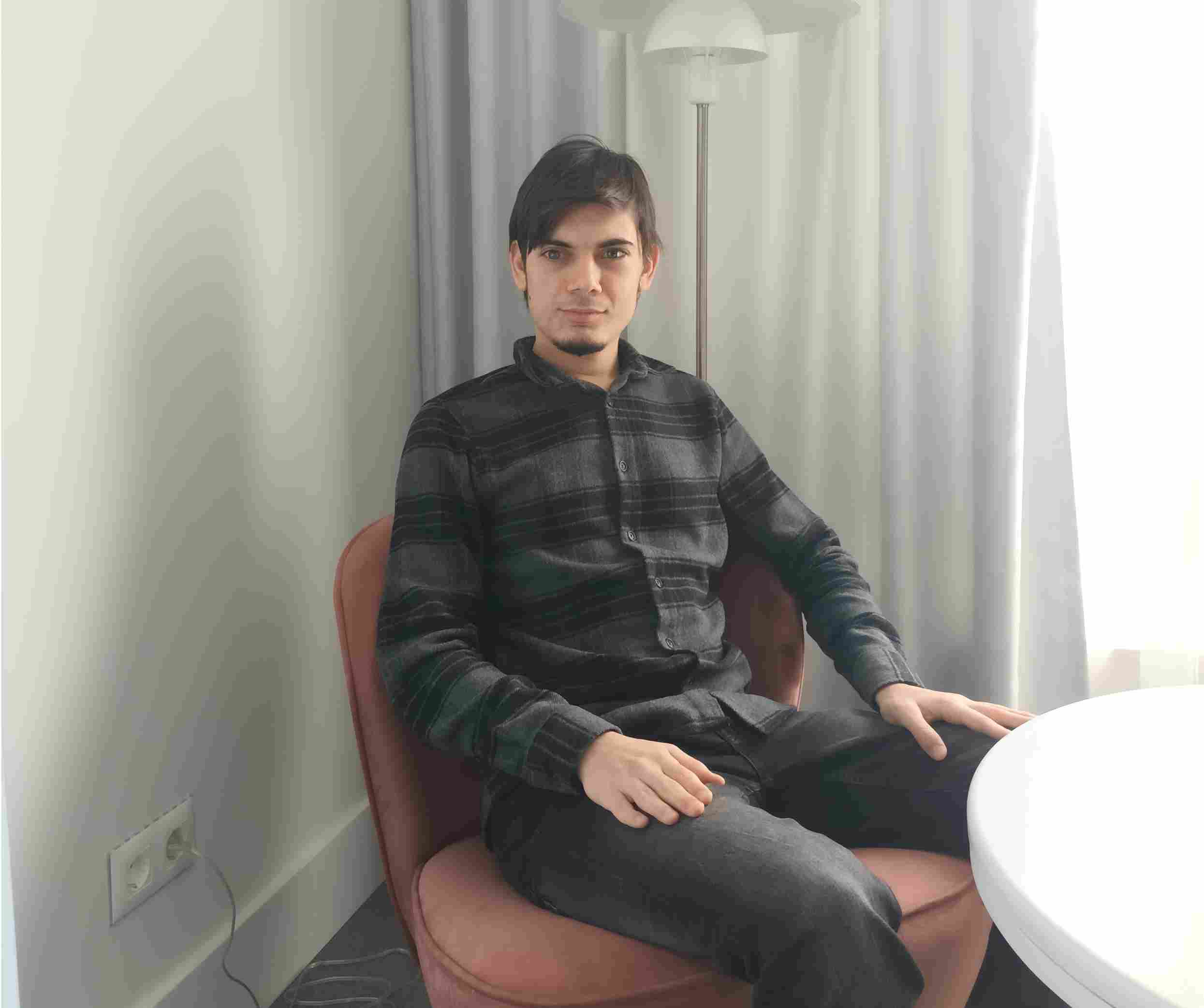 Психолог София